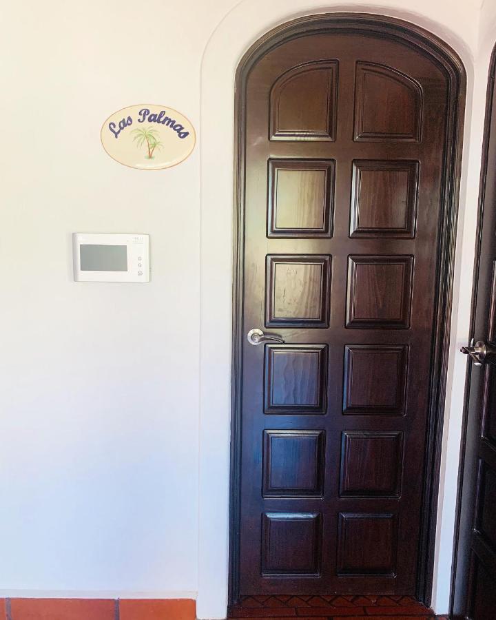 Caroline Bella Bed & Breakfast อาจิจิก ภายนอก รูปภาพ